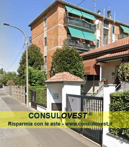 appartamento in vendita a Rho in zona Terrazzano