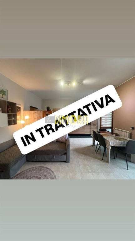 appartamento in vendita a Rho in zona Terrazzano