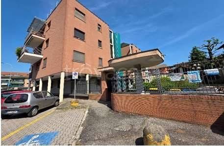 appartamento in vendita a Rho in zona Terrazzano