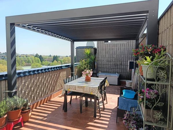 appartamento in vendita a Rho in zona Castellazzo