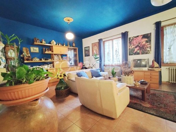 casa indipendente in vendita a Rho