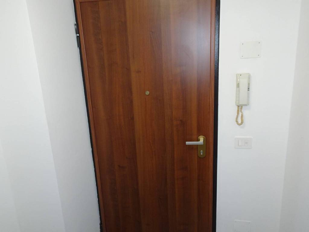 appartamento in vendita a Rho in zona Ghisolfa