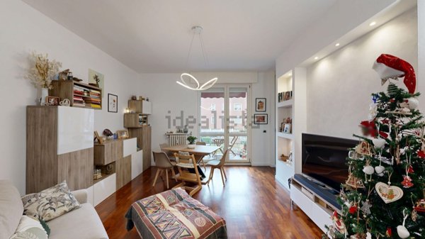 appartamento in vendita a Rho in zona Passirana