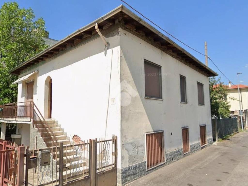 casa indipendente in vendita a Rho