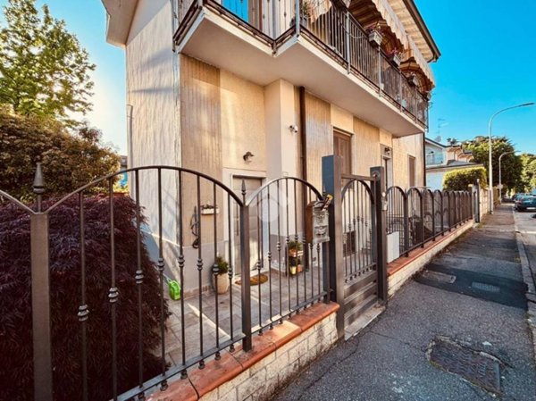 appartamento in vendita a Rho