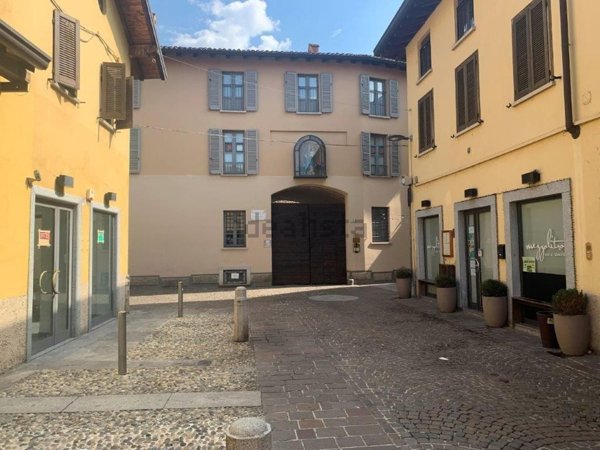 loft in vendita a Rho