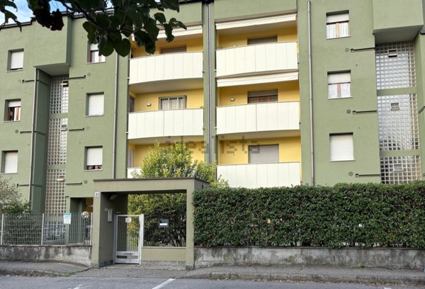 appartamento in vendita a Rho