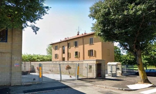 appartamento in vendita a Rho in zona Lucernate