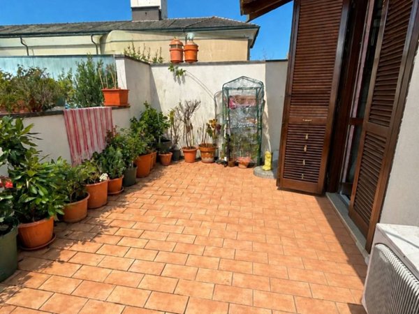 appartamento in vendita a Rho in zona Passirana