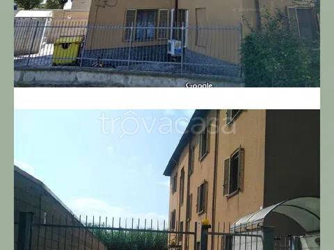 appartamento in vendita a Rho in zona Lucernate