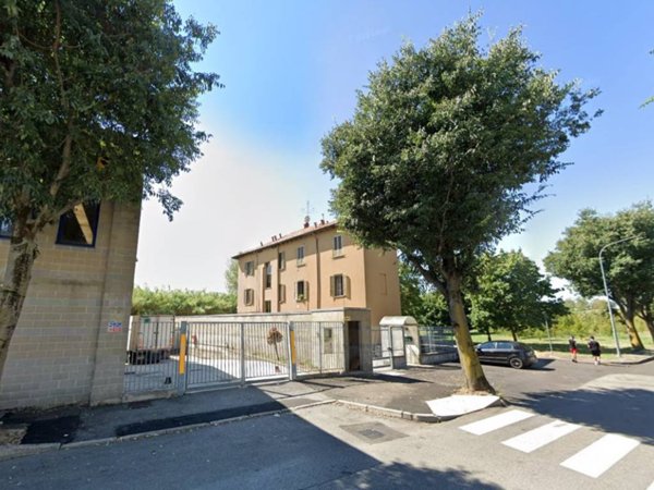 appartamento in vendita a Rho in zona Ghisolfa