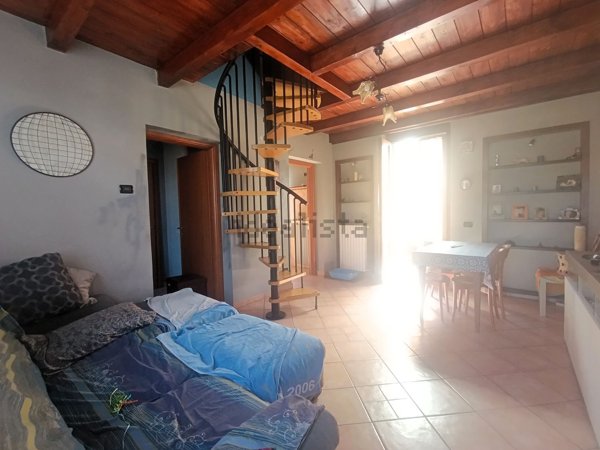 appartamento in vendita a Rho in zona Terrazzano