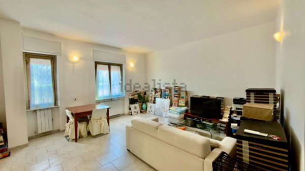 appartamento in vendita a Rho in zona Castellazzo