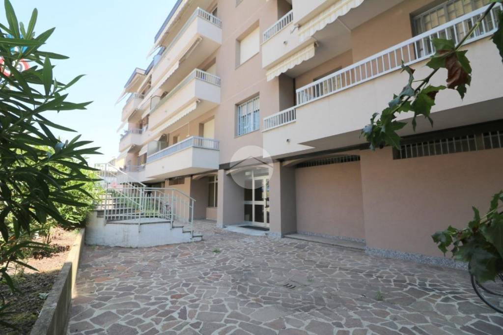 appartamento in vendita a Rho