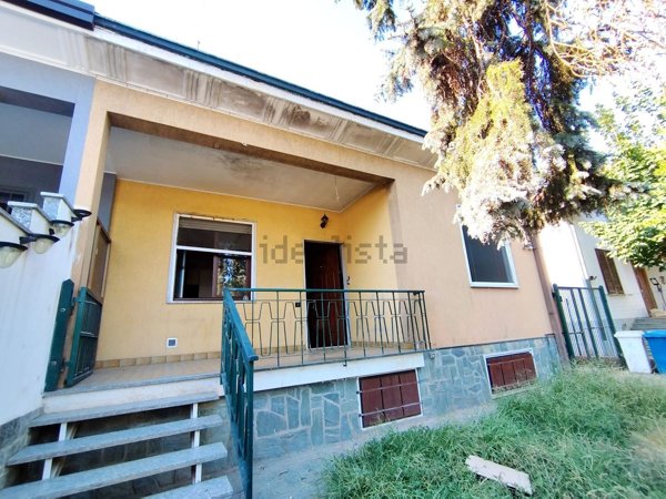 appartamento in vendita a Rho in zona Passirana