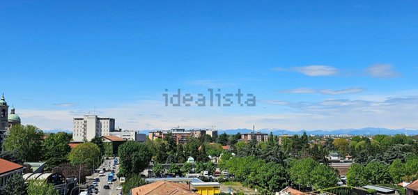 appartamento in vendita a Rho in zona Castellazzo