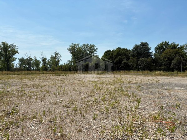 terreno industriale in vendita a Rho
