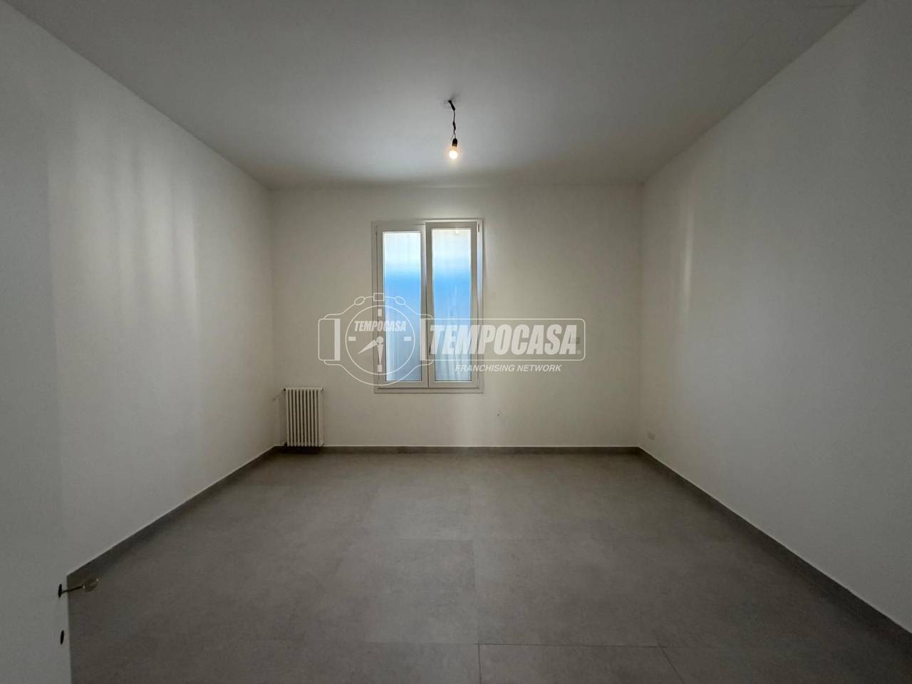 appartamento in vendita a Rho in zona Castellazzo