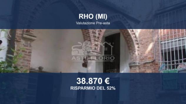 locale commerciale in vendita a Rho