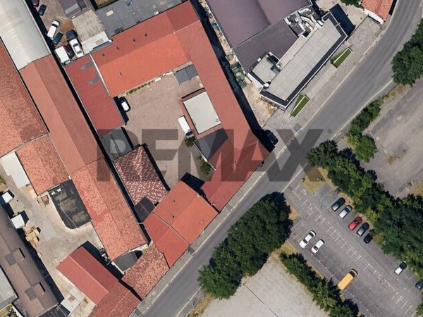negozio in vendita a Rho