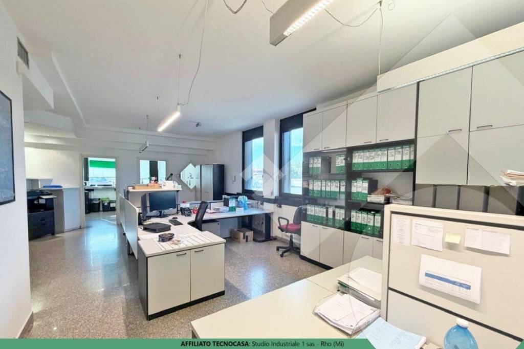 ufficio in vendita a Rho in zona Mazzo