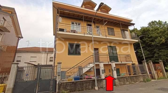 appartamento in vendita a Rho in zona Ghisolfa