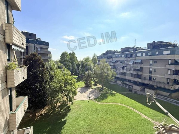 appartamento in vendita a Rho in zona Castellazzo