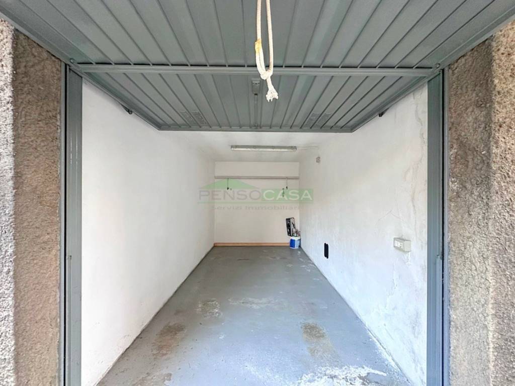 box auto in vendita a Rho in zona Biringhello