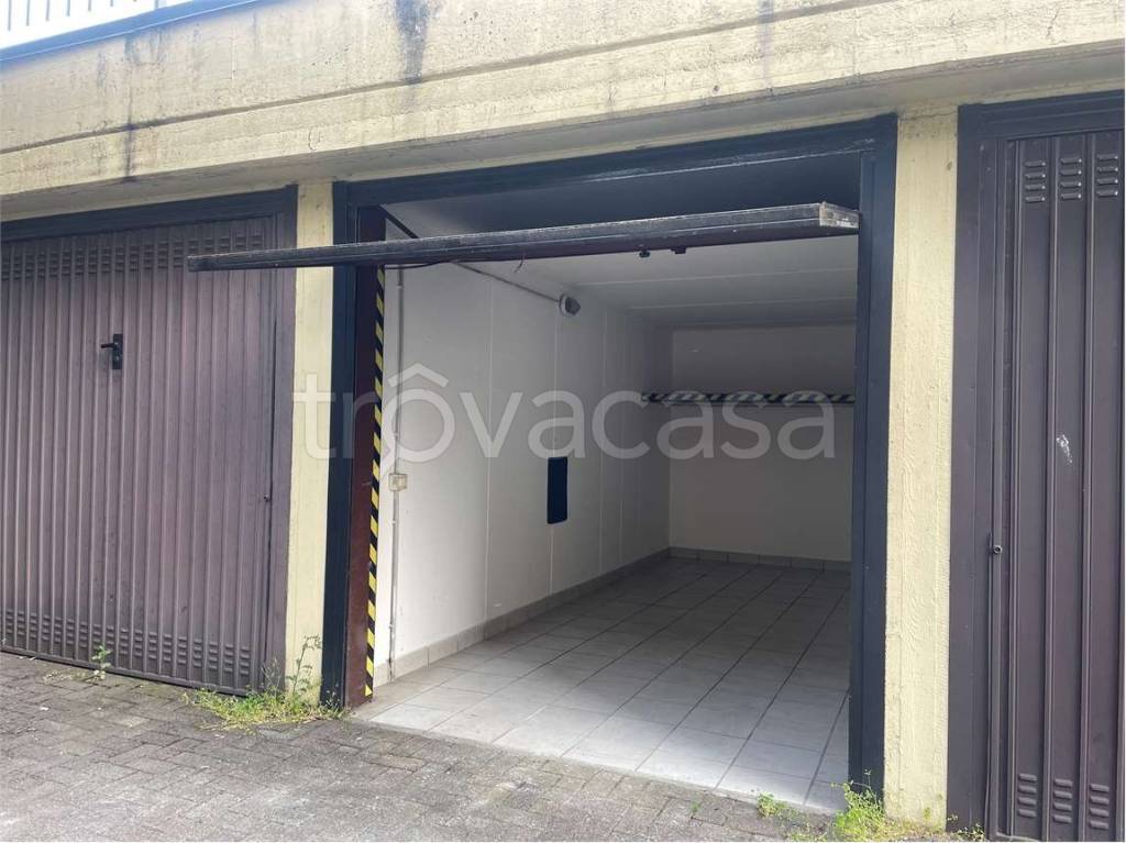 box auto in vendita a Rho