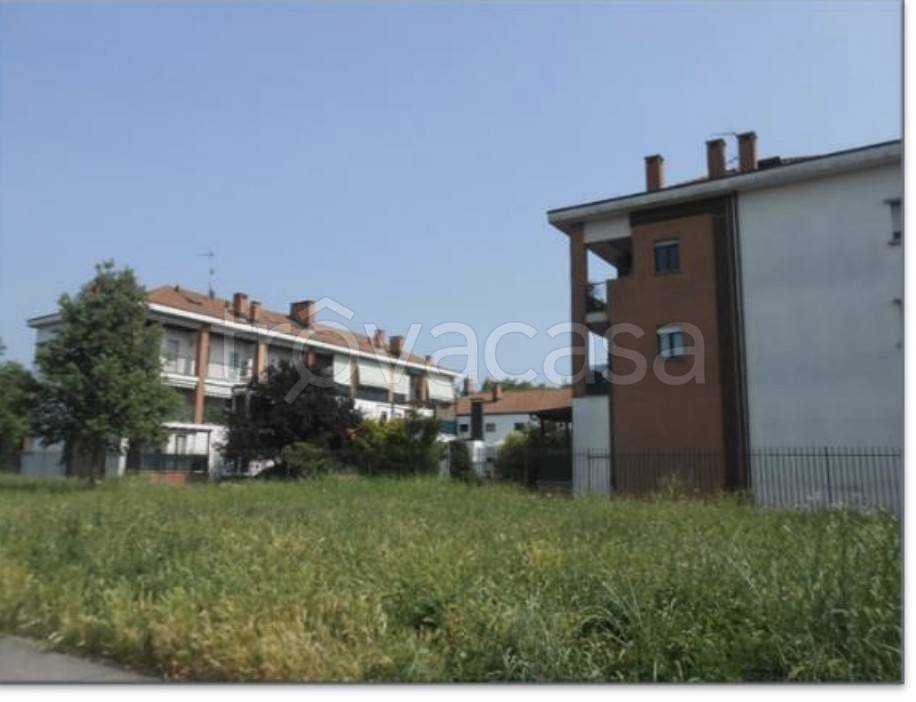appartamento in vendita a Rho in zona Ghisolfa