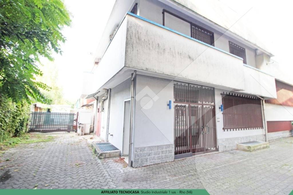 appartamento in vendita a Rho in zona Mazzo