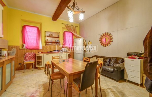 casa indipendente in vendita a Robecchetto con Induno