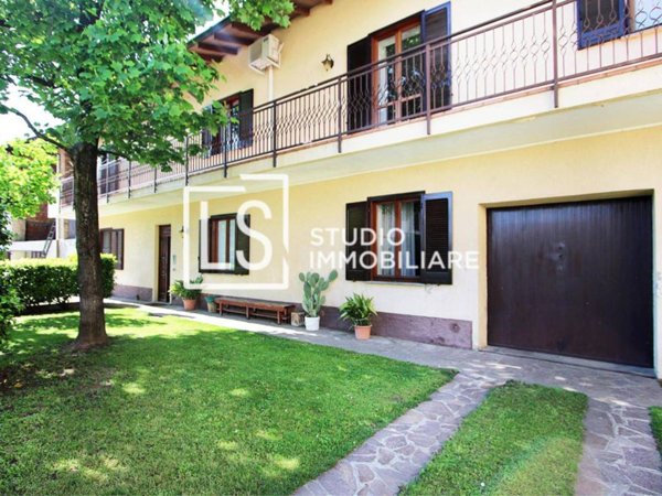 casa indipendente in vendita a Robecchetto con Induno