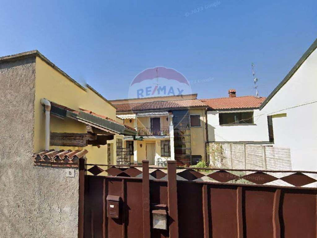 casa indipendente in vendita a Robecchetto con Induno