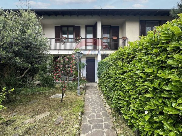 casa indipendente in vendita a Robecchetto con Induno