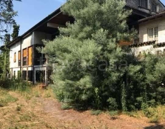 intera palazzina in vendita a Robecchetto con Induno