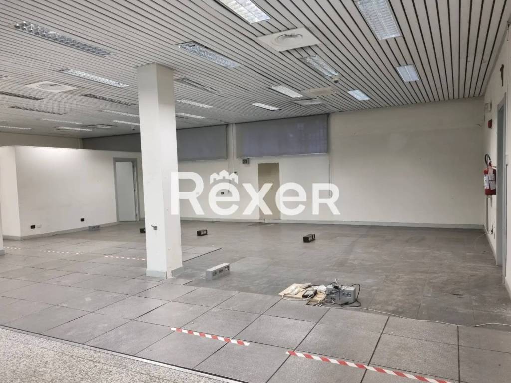 ufficio in vendita a Robecchetto con Induno