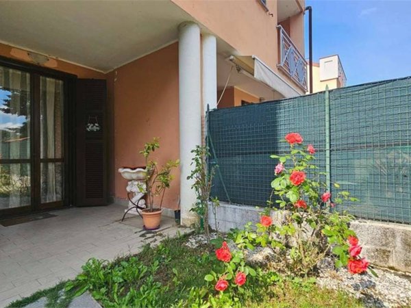 casa indipendente in vendita a Robecchetto con Induno