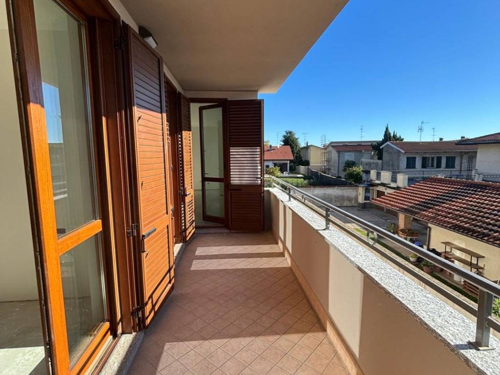 appartamento in vendita a Robecchetto con Induno