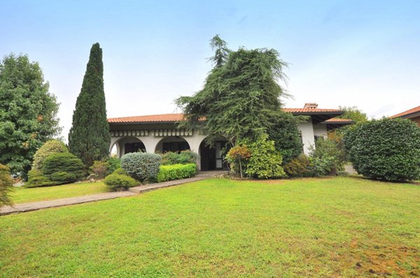 casa indipendente in vendita a Robecchetto con Induno