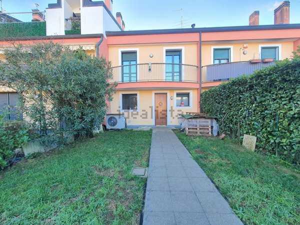 appartamento in vendita a Robecchetto con Induno