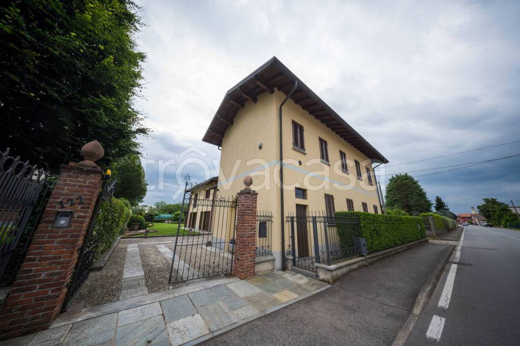 casa indipendente in vendita a Robecchetto con Induno