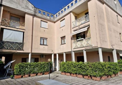 appartamento in vendita a Robecchetto con Induno