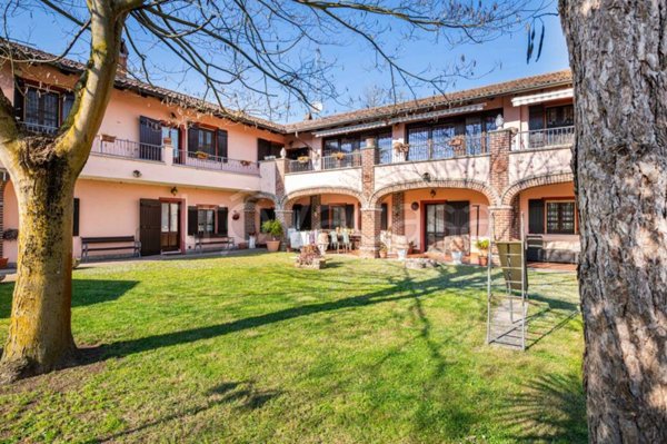 casa indipendente in vendita a Robecchetto con Induno