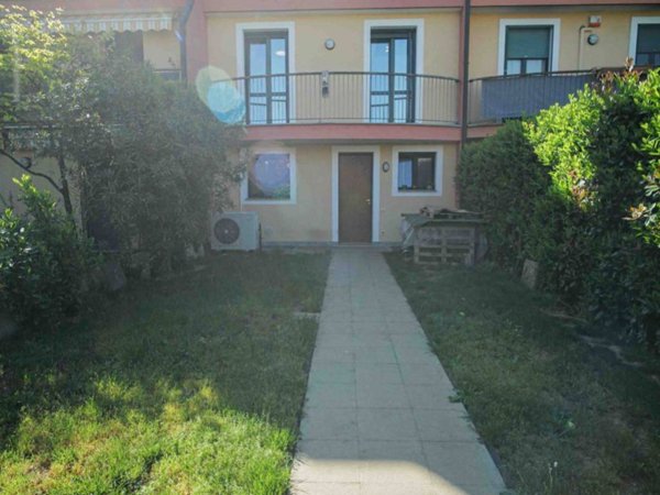 casa indipendente in vendita a Robecchetto con Induno