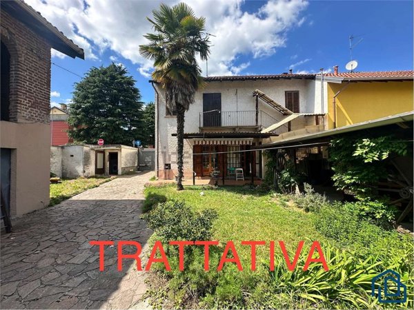 casa indipendente in vendita a Robecchetto con Induno in zona Malvaglio