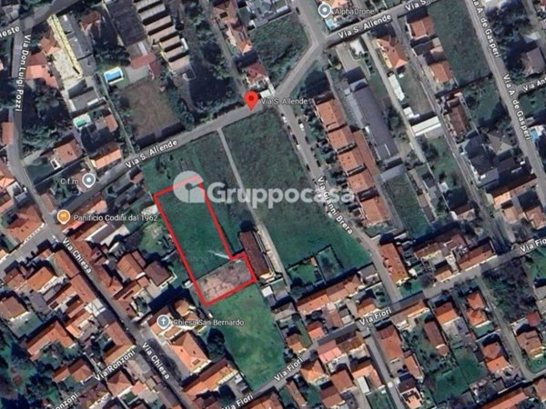 terreno edificabile in vendita a Robecchetto con Induno