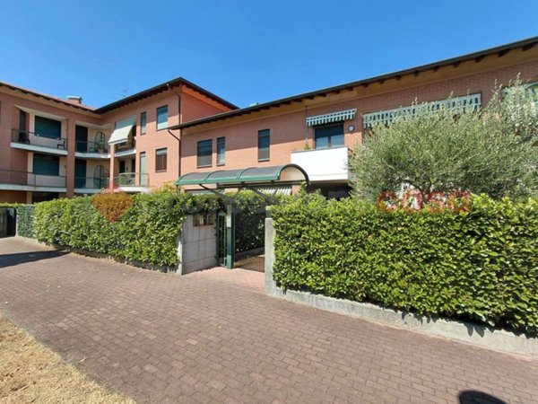 appartamento in vendita a Robecchetto con Induno in zona Malvaglio