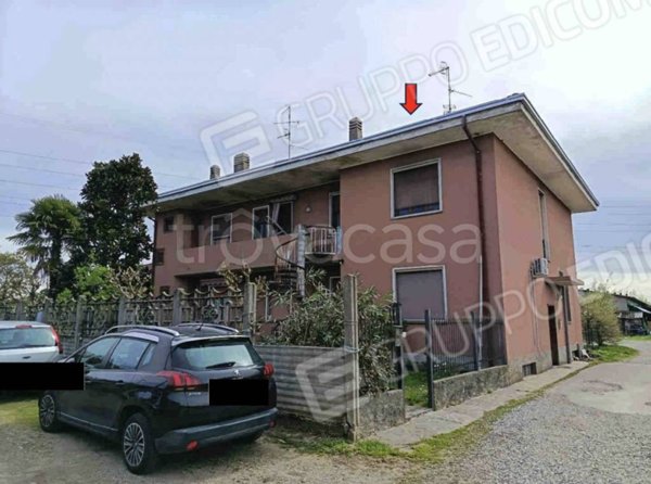 casa indipendente in vendita a Robecchetto con Induno in zona Malvaglio