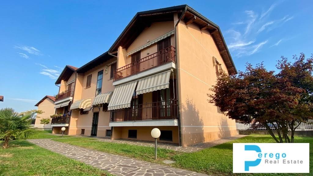 appartamento in vendita a Robecchetto con Induno in zona Malvaglio